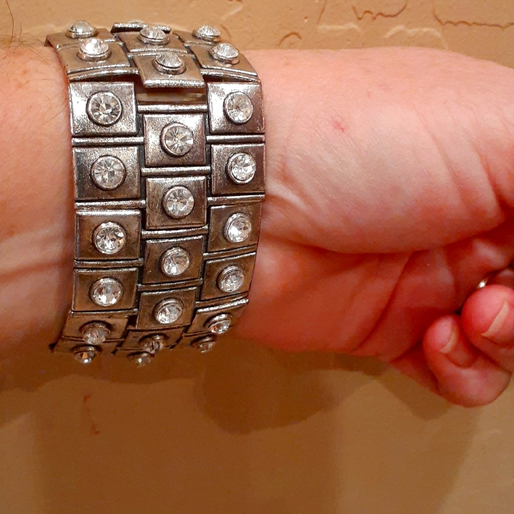 Beautiful band bracelet